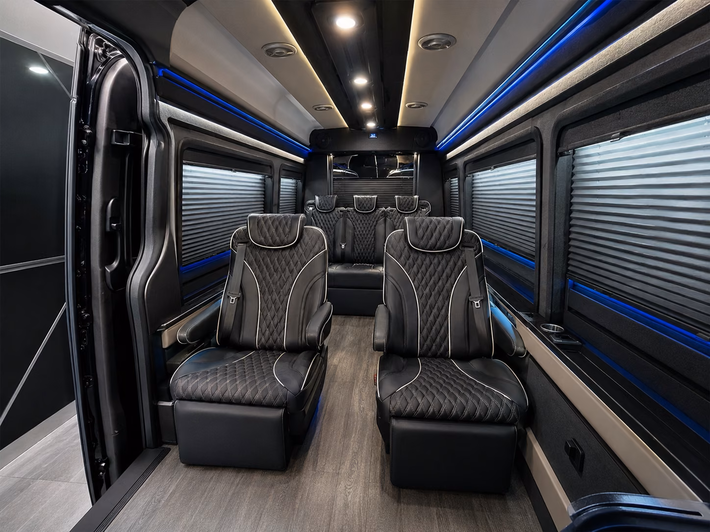clovis airport shuttle buses for employees